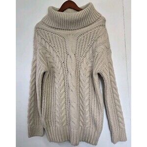Moon Madison Sweater Womens M Beige Fisherman Round Neck Cableknit Winter Warm